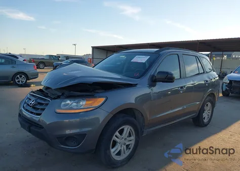 2010 Hyundai Santa Fe Gls z USA, uszkodzony, nr VIN 5NMSG3AB8AH380650